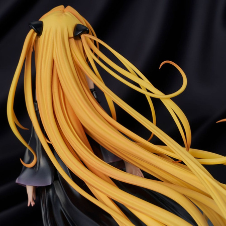 [PRZEDSPRZEDAŻ] To Love-Ru Darkness PVC Statue 1/6 Golden Darkness Black Trance Version 20 cm