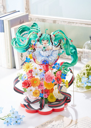 [PRZEDSPRZEDAŻ] Character Vocal Series 01: Hatsune Miku PVC Statue 1/7 Hatsune Miku: Japan Live Tour 2025 Blooming 32 cm