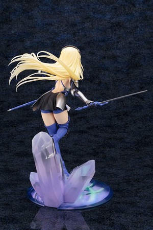 [PRZEDSPRZEDAŻ] Sword Oratoria: Is it Wrong to Try to Pick Up Girls in a Dungeon? On the Side PVC Statue 1/7 Ais Wallenstein 24 cm