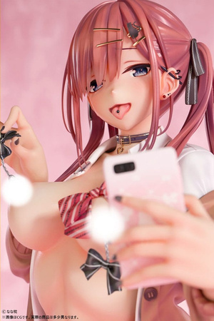 [PRZEDSPRZEDAŻ] Original Character Statue 1/5 Red-Haired Gyaru-Chan Bare Face Ver. Illustration by Nanamakura 29 cm
