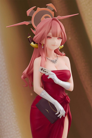 [PRZEDSPRZEDAŻ] Blue Archive PVC Statue 1/7 Aru (Dress) 24 cm