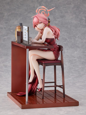 [PRZEDSPRZEDAŻ] Blue Archive PVC Statue 1/7 Aru (Dress): Memorial Lobby Ver. 23 cm